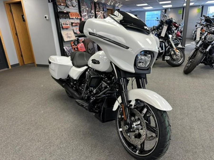 2024 Harley-Davidson® FLHX - Street Glide®