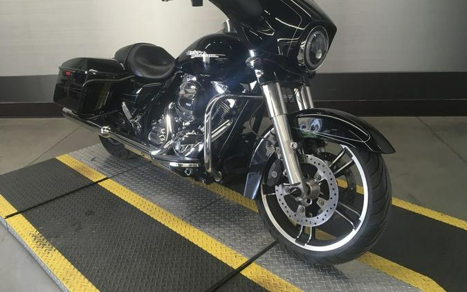 2016 Harley-Davidson® FLHXS - Street Glide® Special