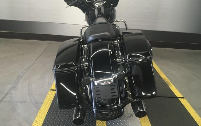 2016 Harley-Davidson® FLHXS - Street Glide® Special