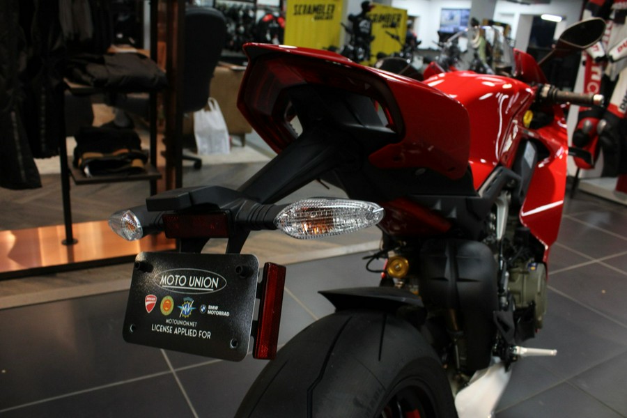 2023 Ducati Panigale V4 S
