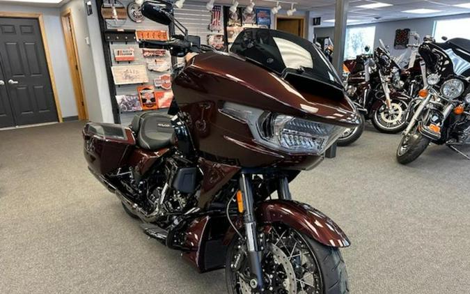 2023 Harley-Davidson CVO Road Glide Review [16 Fast Facts]