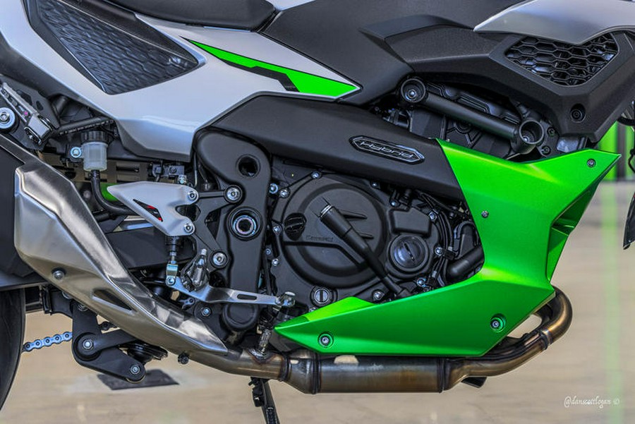 2024 Kawasaki Z7 Hybrid ABS