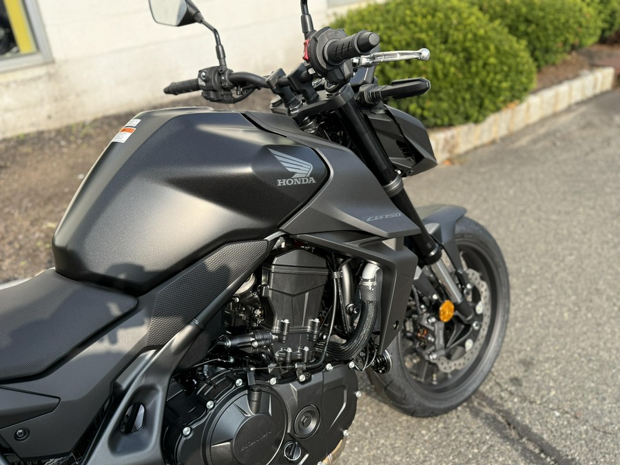 2025 Honda CB750 Hornet