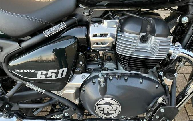 2024 Royal Enfield Super Meteor 650 Astral Green