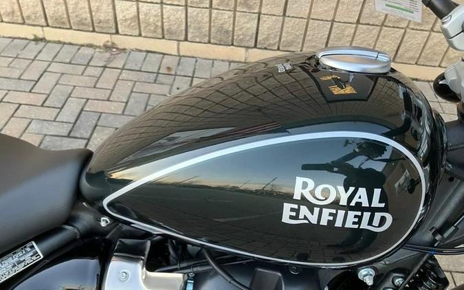 2024 Royal Enfield Super Meteor 650 Review [17 Fast Facts]