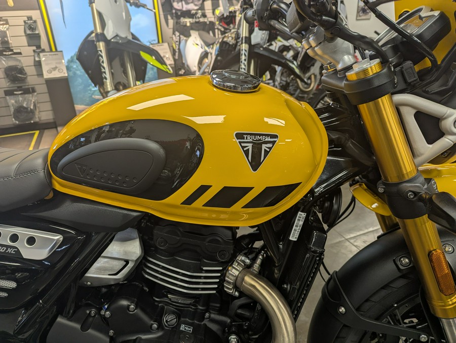 2026 Triumph Scrambler 400 XC