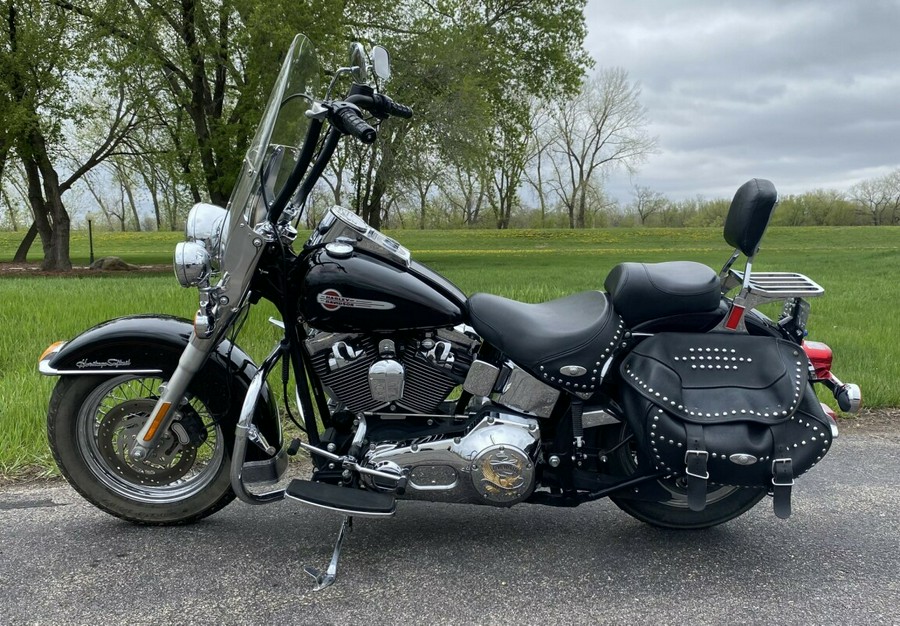 2002 Harley-Davidson Heritage Softail® Classic Vivid Black