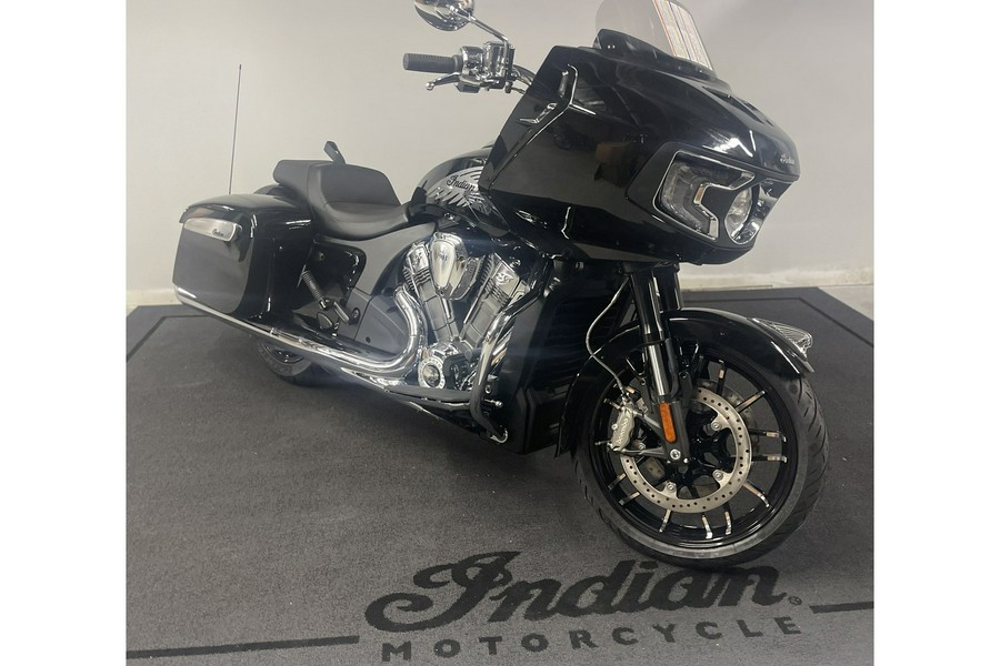 2024 Indian Motorcycle Challenger® Limited - Black Metallic