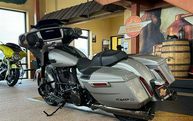 2023 Harley-Davidson CVO™ Street Glide®