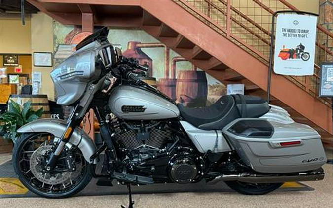 2023 Harley-Davidson CVO™ Street Glide®