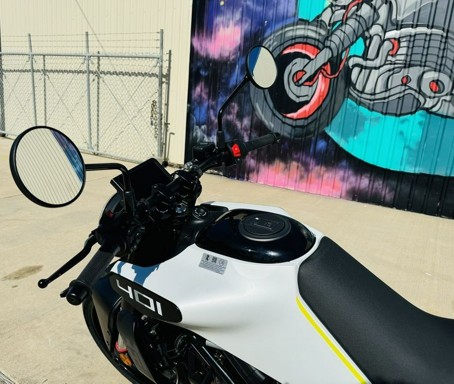 2024 Husqvarna® Vitpilen 401