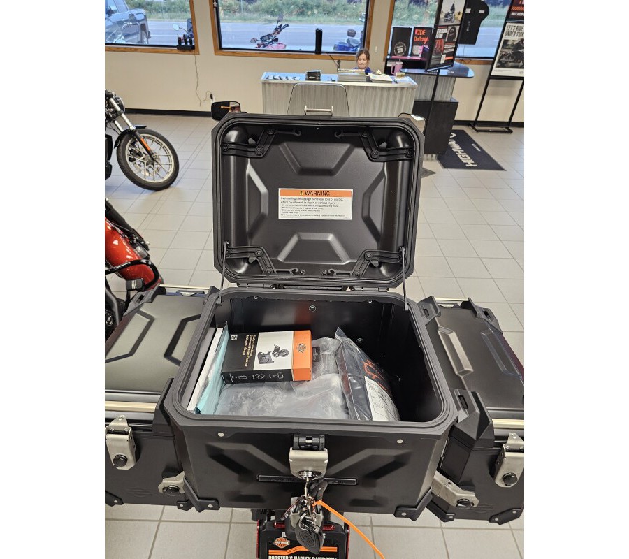 RA1250SE 2025 CVO™ Pan America®