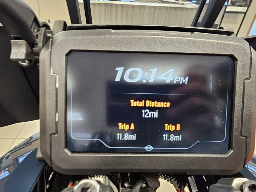 RA1250SE 2025 CVO™ Pan America®