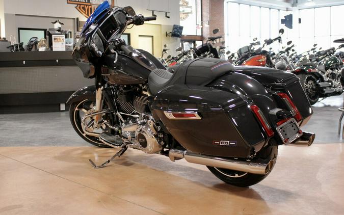 New 2026 Harley-Davidson® Street Glide® – Enthusiast Collection | Grand American Touring | Medina, OH