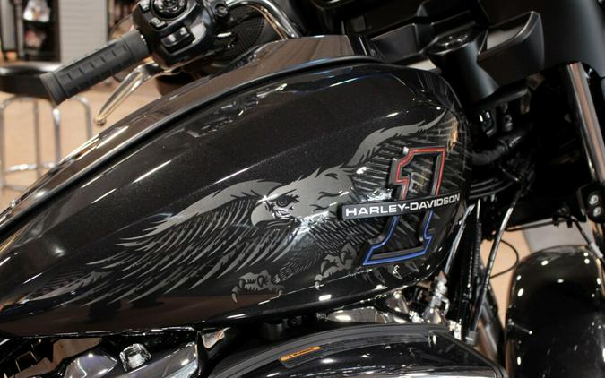 New 2026 Harley-Davidson® Street Glide® – Enthusiast Collection | Grand American Touring | Medina, OH