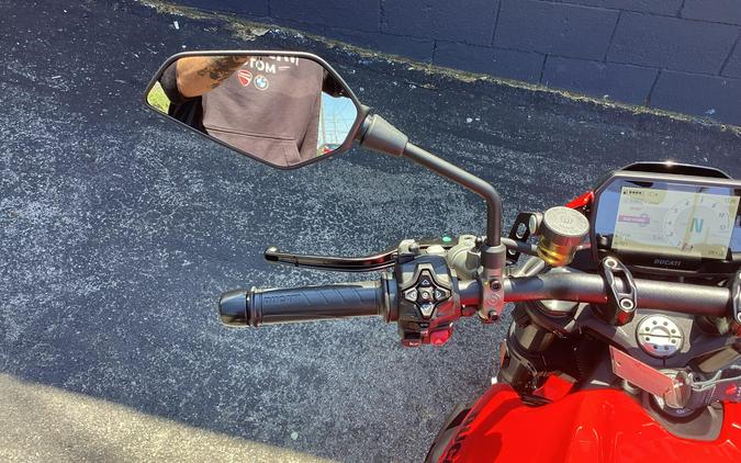 2026 Ducati MONSTER PLUS