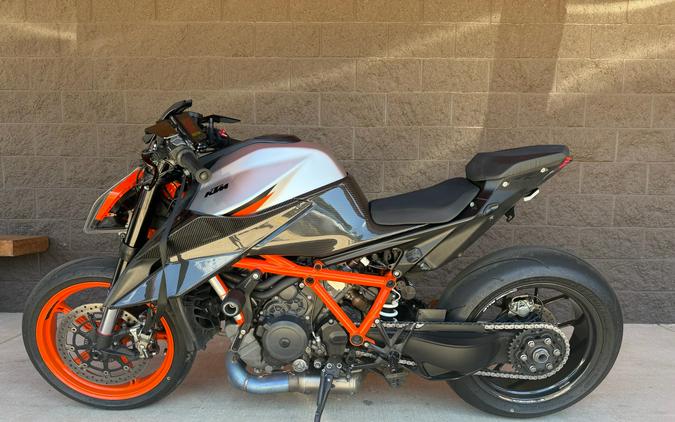 2023 KTM 1290 Super Duke R EVO