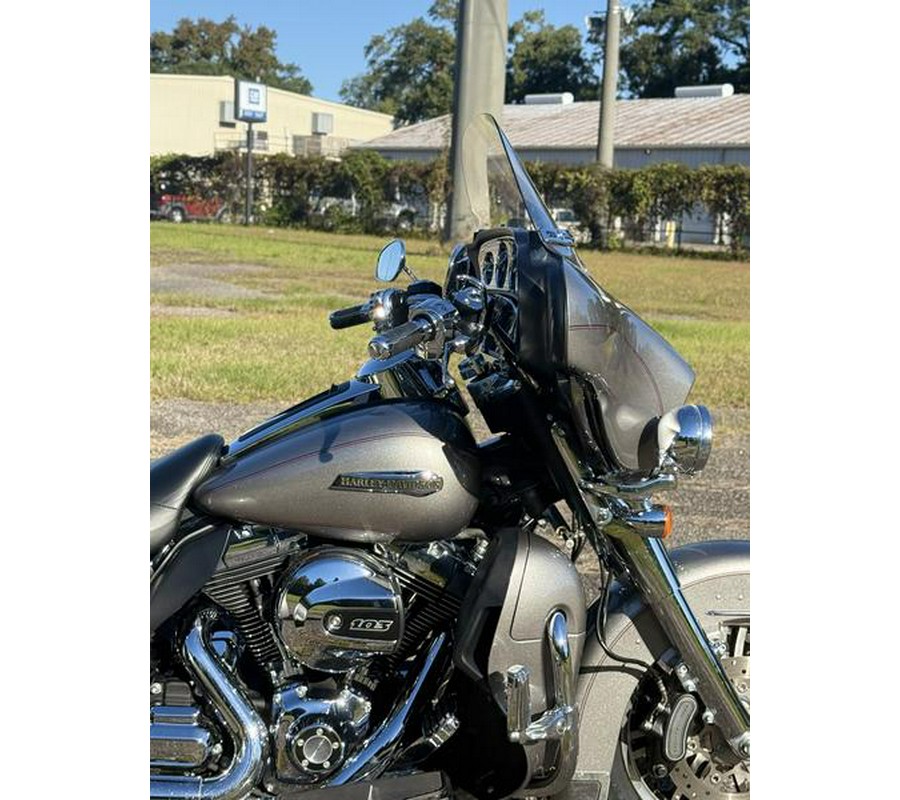 2016 Harley-Davidson® FLHTCUTG - Tri Glide® Ultra