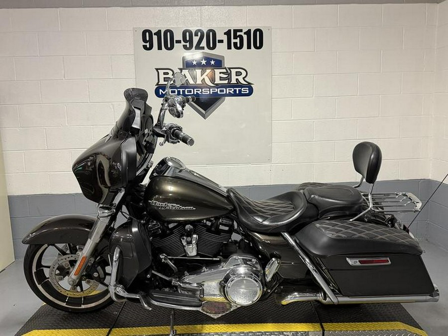 2021 Harley-Davidson® Street Glide® Base