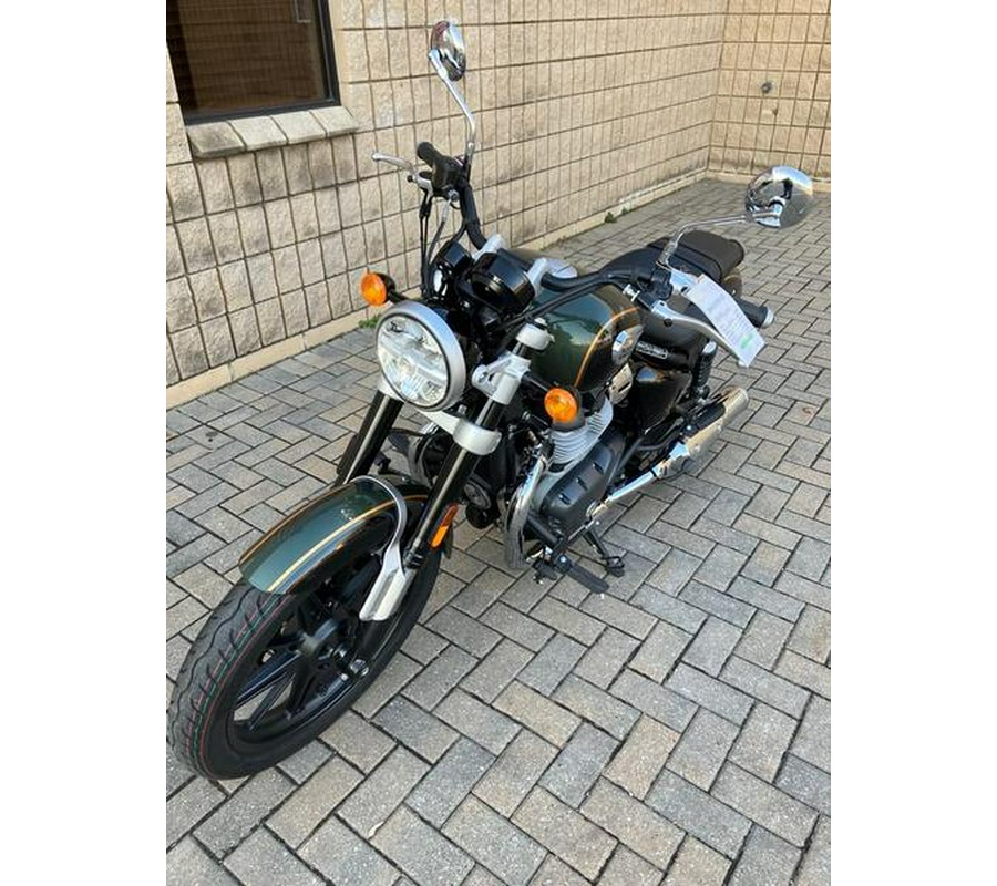 2024 Royal Enfield Super Meteor 650 Interstellar Green