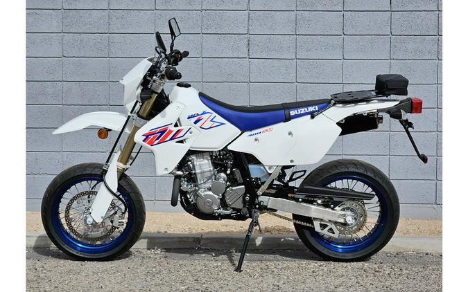 2023 Suzuki DR-Z400SM