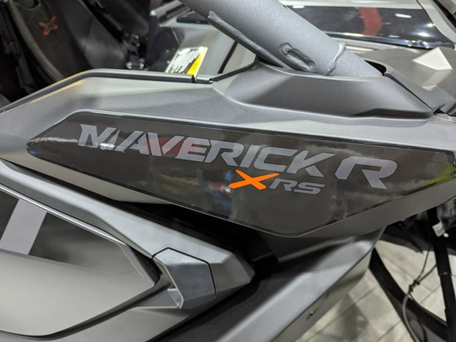 2024 Can-Am Maverick R X Triple Black