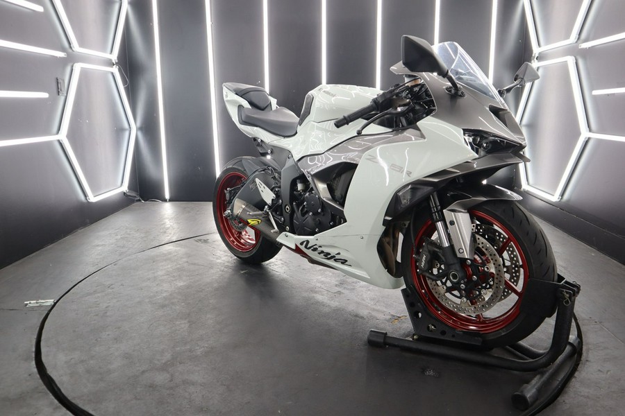 2024 Kawasaki Ninja ZX-6R