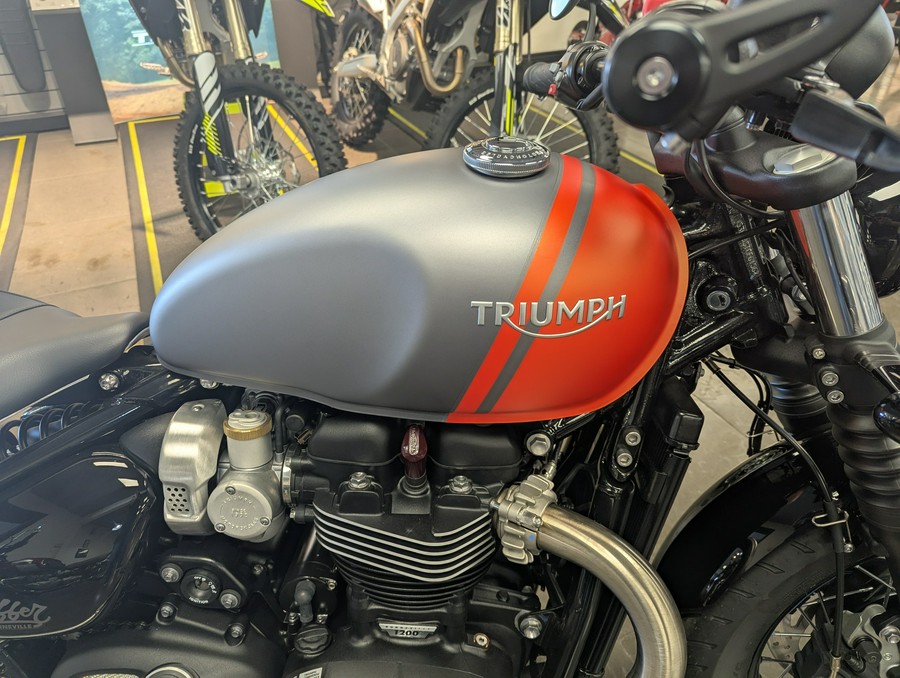 2025 Triumph Bonneville Bobber