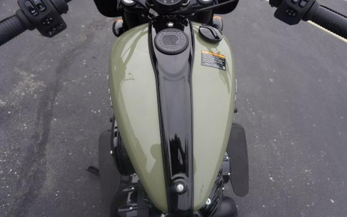 2025 Indian Motorcycle Super Chief Dark Horse