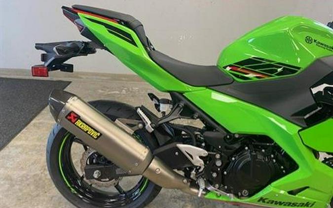 2023 Kawasaki Ninja 400 KRT Edition