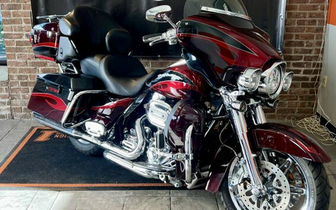 2013 Harley-Davidson CVO Ultra Classic Electra Glide