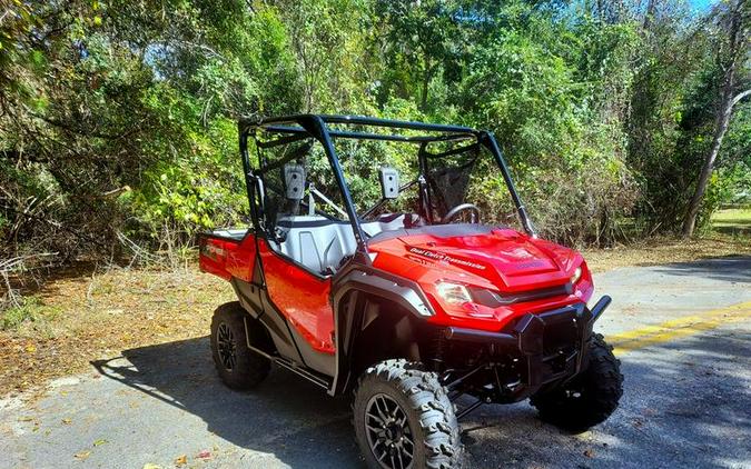 2023 Honda® Pioneer 1000 Deluxe