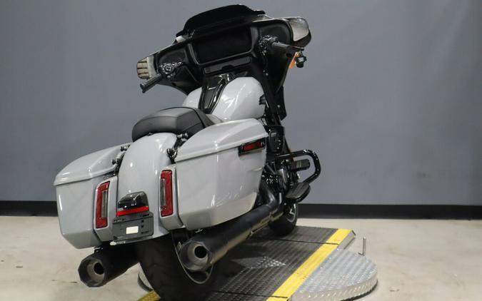 2025 Harley-Davidson Street Glide FLHX