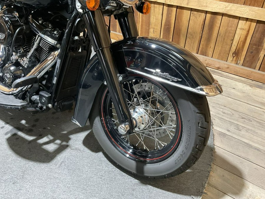 2020 Harley-Davidson® FLHCS - Heritage Classic 114