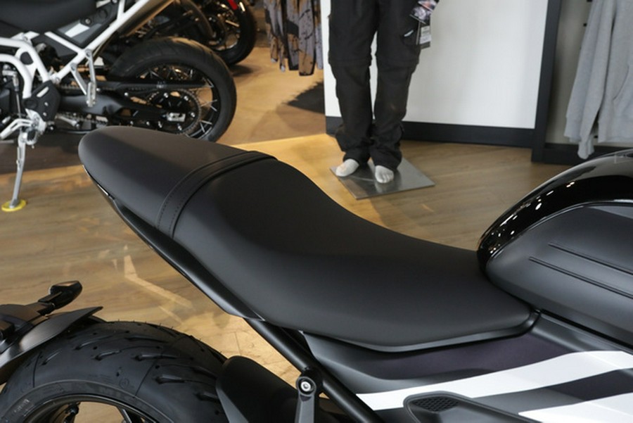 2025 Triumph Trident 660