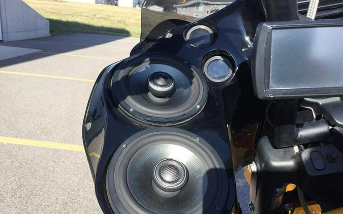 2012 Harley-Davidson® FLTRX - Road Glide® Custom