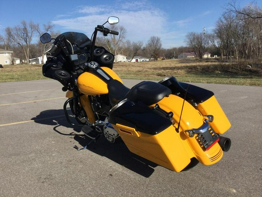 2012 Harley-Davidson® FLTRX - Road Glide® Custom