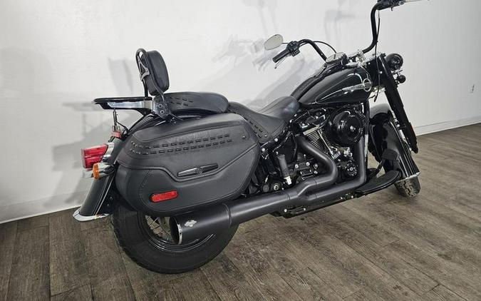 2019 Harley-Davidson® FLHC - Softail® Heritage Classic
