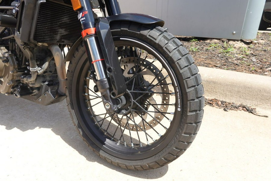 2023 Husqvarna Svartpilen 401