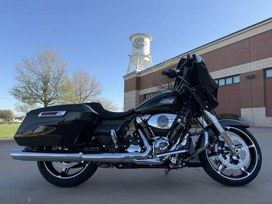 2026 Harley-Davidson® FLHX - Street Glide®