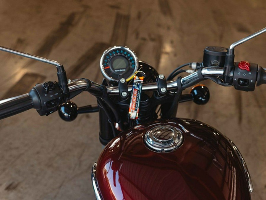 2024 Royal Enfield Meteor 350 Stellar Red