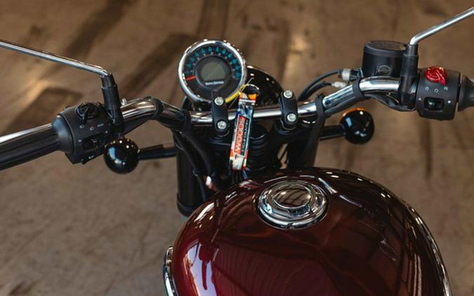2024 Royal Enfield Meteor 350 Stellar Red