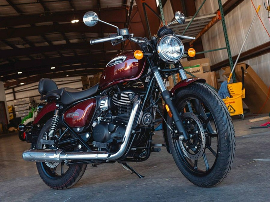 2024 Royal Enfield Meteor 350 Stellar Red