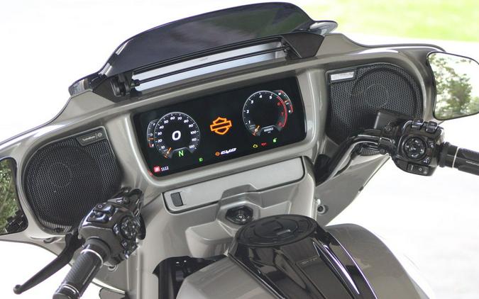 2023 Harley-Davidson® FLHXSE - CVO™ Street Glide®