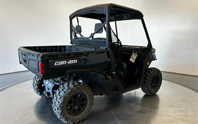 2024 Can-Am Defender XT HD9