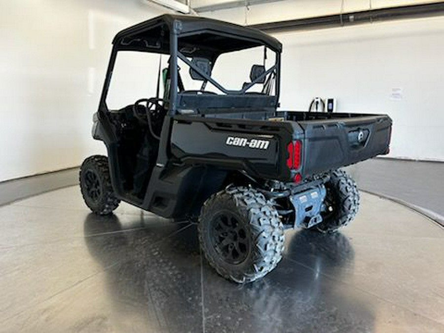 2024 Can-Am Defender XT HD9