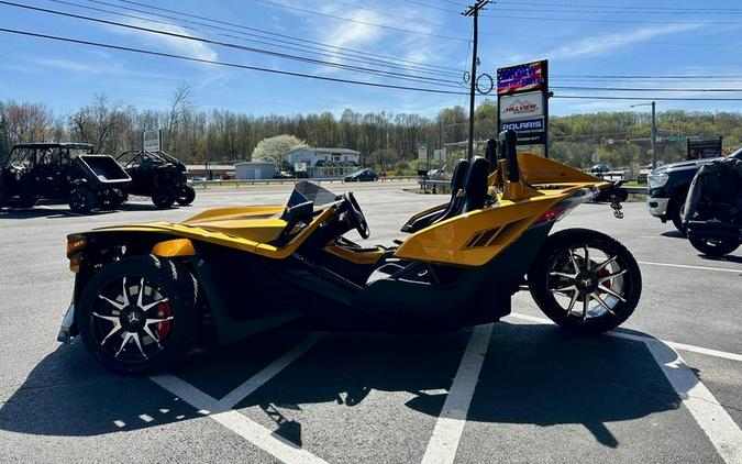 2024 Polaris Slingshot® Slingshot® R AutoDrive Gold Rush