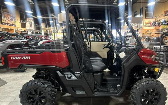 2024 Can-Am® Defender XT HD10