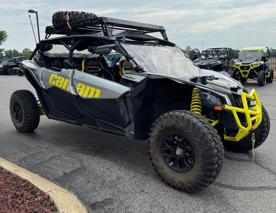 2018 Can-Am® Maverick™ X3 MAX TURBO Hyper Silver & Sunburst Yellow