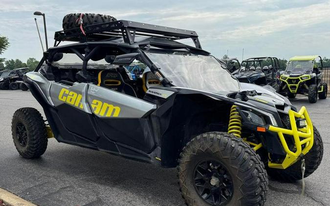 2018 Can-Am® Maverick™ X3 MAX TURBO Hyper Silver & Sunburst Yellow